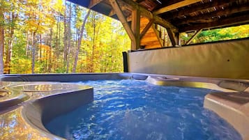 Baignoire à remous extérieure