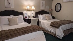 Desk, laptop workspace, free WiFi