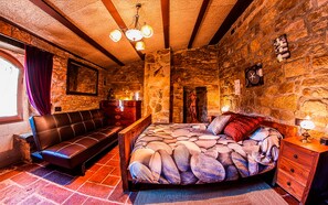 ห้องลักซ์ชัวรี่ทริปเปิล, วิวภูเขา | Wi-Fi ฟรี