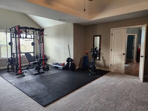 Fitness facility - Spacious 4500 sqft 5-bdr house in Evans 14 mile from Augusta National Golf Club (Evans)