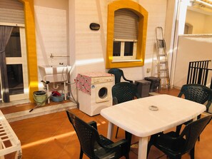 Outdoor dining - VARADERO Apartment 4 places (Lido Marini)