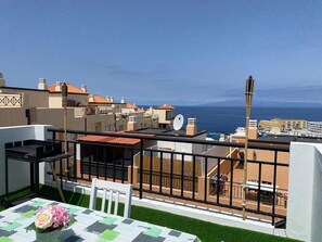 House | Balcony