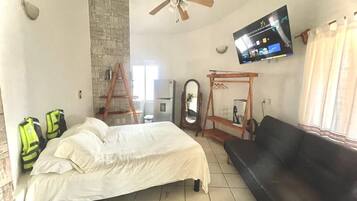 1 sovrum, strykjärn/strykbräda, wi-fi och sängkläder