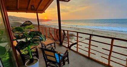 Casa de PLAYA âJusto en la Gloriaâ - Punta Sal