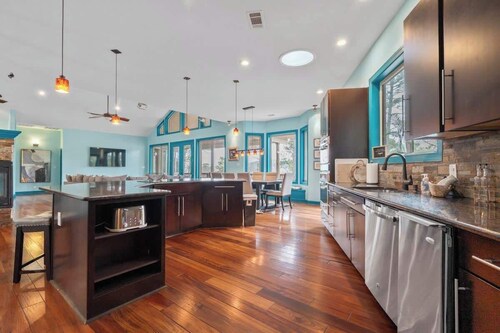 Lakefront Retreat in Hot Springs Village