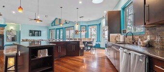 Lakefront Retreat in Hot Springs Village