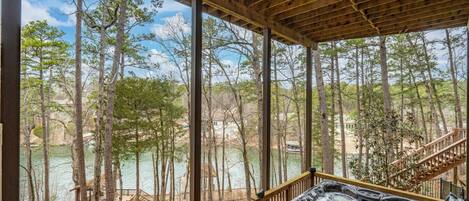 Bain à remous extérieur