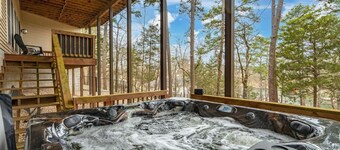 Luxurious  Balboa Lakefront Retreat