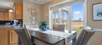 Charming Golf Course Retreat