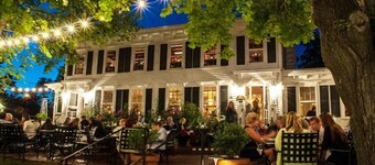 Charming Private Wellfleet Vacation House Walk to Beach