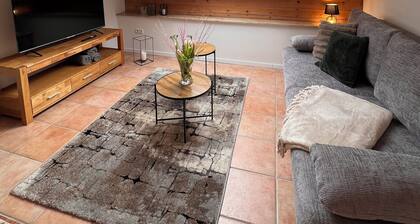 NEW renovated vacation apartment "Am Alten Garten" in a quiet location with a view of the Alps!