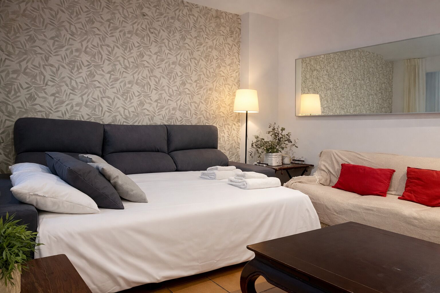 4 slaapkamers, een strijkplank/strijkijzer, wifi, beddengoed