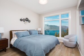 Bügeleisen/Bügelbrett, WLAN, Bettwäsche