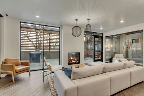 LCF - Sugarhood - Sugar House- 3BR/2BA - CoWork + Gym - 2 Kings + Queen