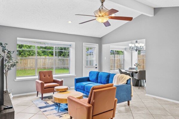 スマートテレビ