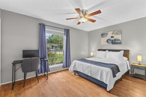 3 bedrooms, iron/ironing board, WiFi, bed sheets