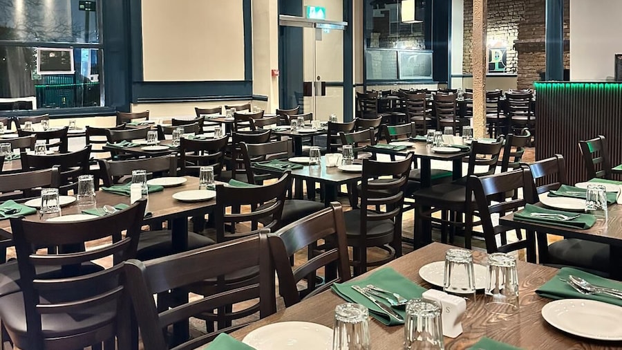 Green Ariana hotel and restaurant