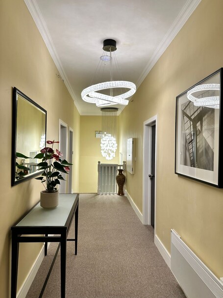 Green Ariana hotel and restaurant 