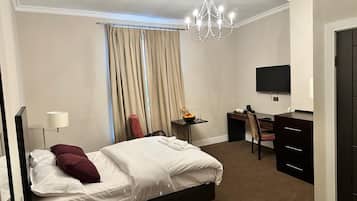 Deluxe Double Room, City View | Blackout drapes, soundproofing, free WiFi, bed sheets