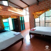 2 habitaciones y wifi gratis 