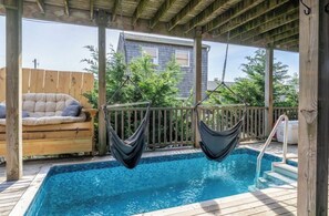 Piscine extérieure, piscine chauffée