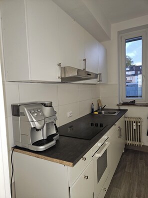 Private kitchen - A nice little apartment in the center of Dortmund !!!  (Dortmund)