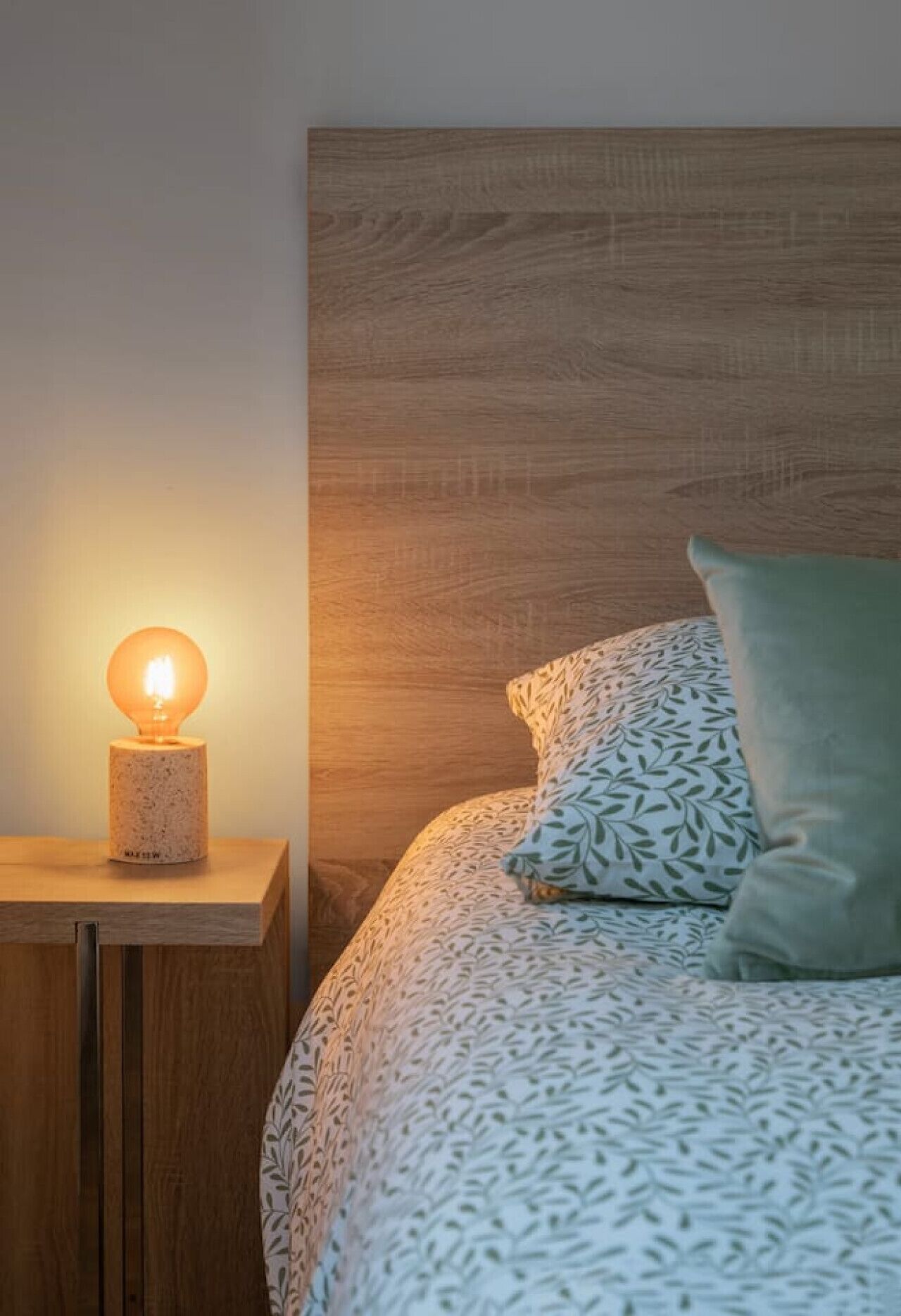 1 bedroom, iron/ironing board, travel crib, WiFi