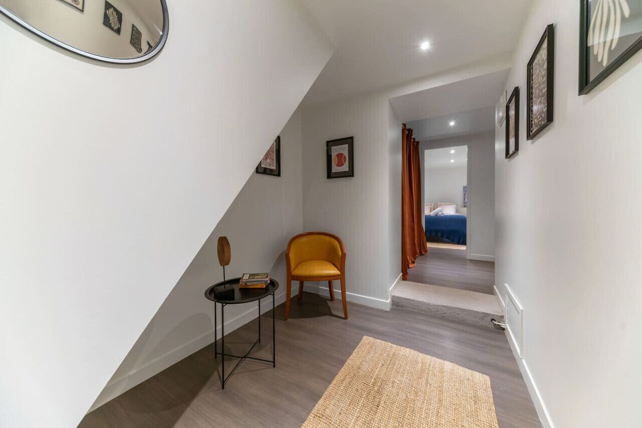 2 slaapkamers, een strijkplank/strijkijzer, wifi, beddengoed