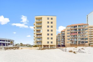 Exterior - Beachfront Escape in Gulf Shores (Gulf Shores)