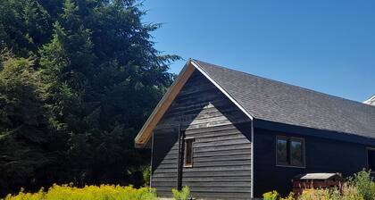 Tranquil Mountain Cabin in Ecological Reserve Condominium