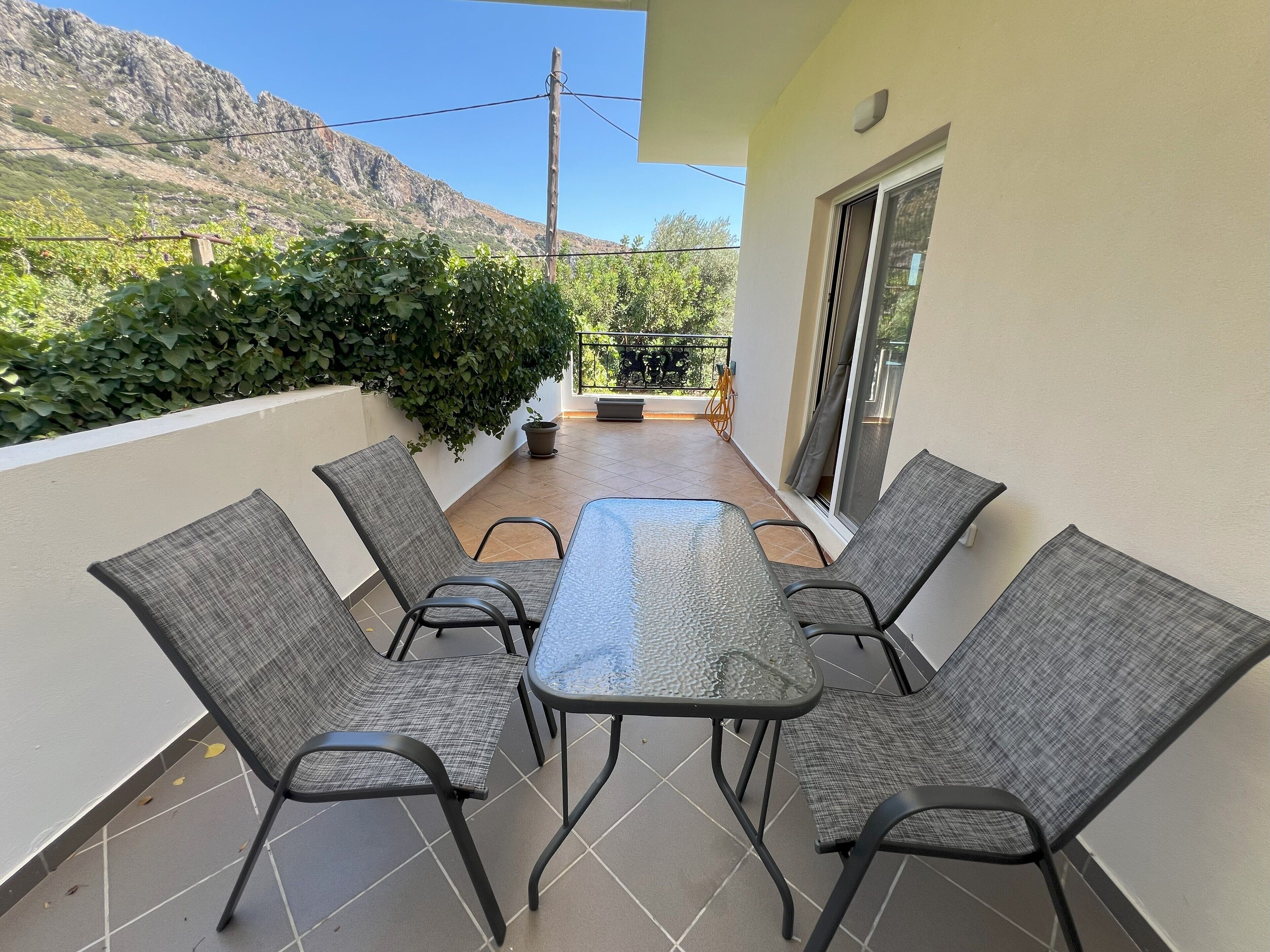 Chambre Quadruple Confort, vue montagne | Balcon