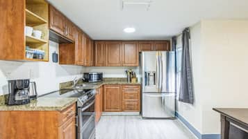 House, Garden View | Private kitchen