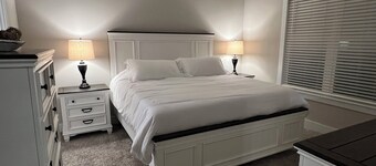 Masters Luxury Housing! Beautiful condo in North Augusta. 8 miles to tournament