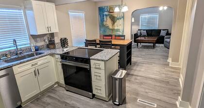 Zoobilee-on Zoo Blvd