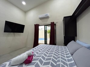 3 bedrooms, iron/ironing board, WiFi, bed sheets