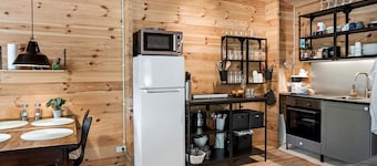 Awesome home in Gedser with WiFi
