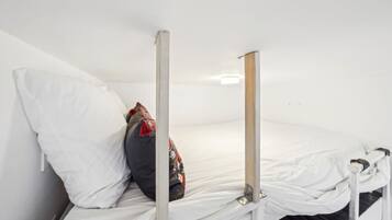 1 chambre, bureau, fer et planche Ă repasser, Wi-Fi gratuit