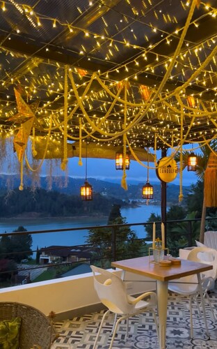 MORITZ BY MONTE GANDOLFO - LUXURY CABIN - JACUZZI - VIEW - ROMANTIC EXPERIENCES