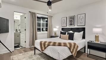 2 habitaciones, escritorio, tabla de planchar con plancha y wifi gratis