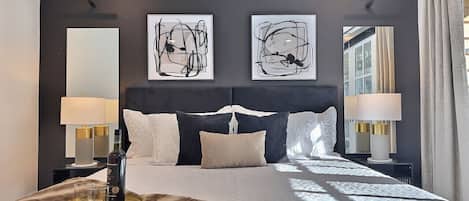 2 habitaciones, escritorio, tabla de planchar con plancha y wifi gratis