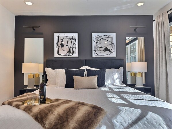 2 habitaciones, escritorio, tabla de planchar con plancha y wifi gratis 