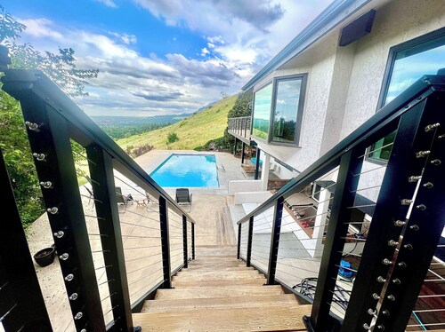 Private Retreat in Boulder with Fabulous Views
