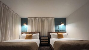 2 camere, una scrivania, ferro/asse da stiro, Wi-Fi gratuito