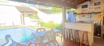 House in Bertioga Indaia - with swimming pool - 200 meters from the beach - 3 suites