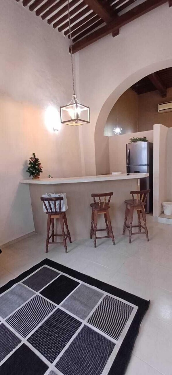 Economy Apartment, Bay View | Living area - Posada San Lázaro (Campeche)