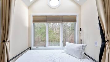 2 chambres, bureau, Wi-Fi gratuit, draps fournis