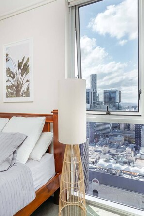 1 Schlafzimmer, Schreibtisch, WLAN, Bettwäsche