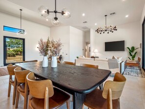 Dining - The Nancy - A Scottsdale Oasis (Scottsdale)