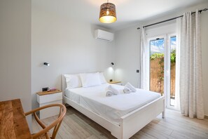 2 chambres, fer et planche à repasser, Wi-Fi gratuit, draps fournis