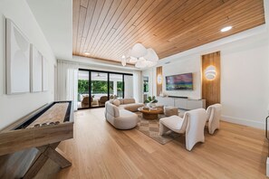 Smart TV, offices - The Palm House at Reunion-TT484 (Kissimmee)